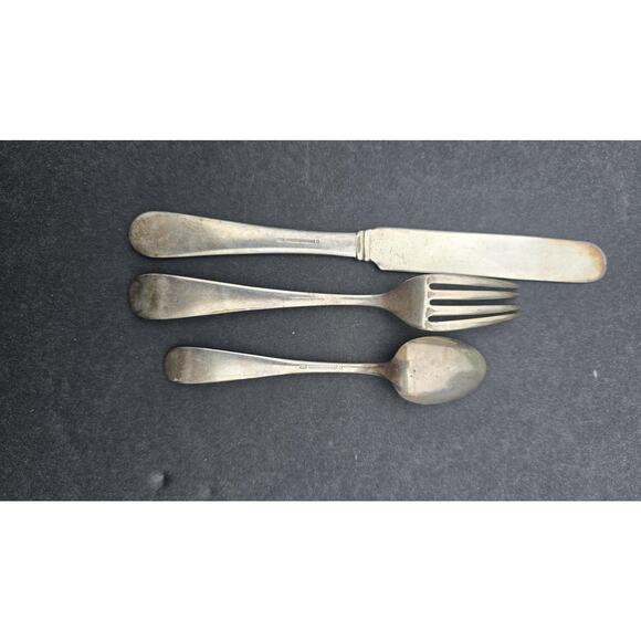 Vintage Holmes & Edwards XIV Silverplate Flatware Set Knife Fork Spoon Floral En - Picture 6 of 9